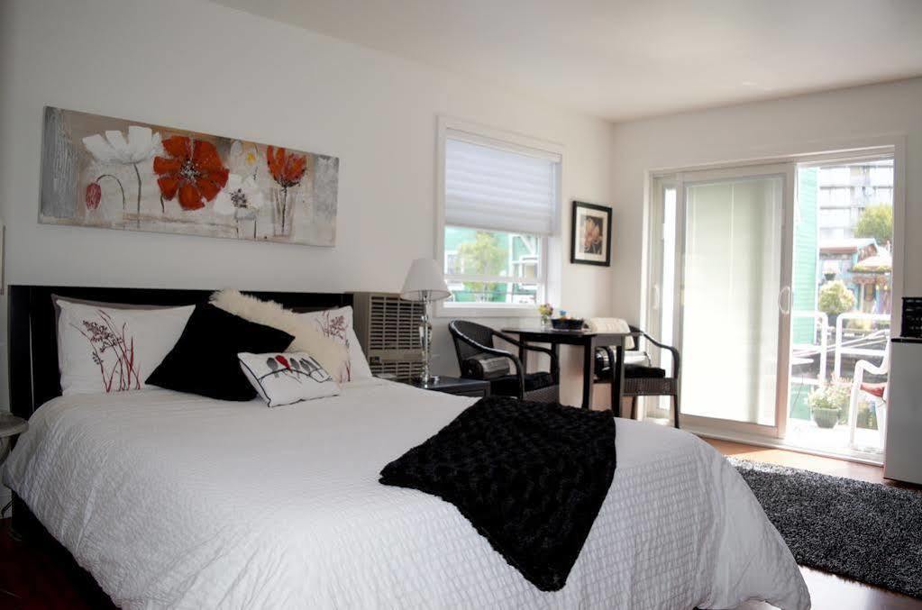 Fisherman'S Wharf Bed & Breakfast Victoria Extérieur photo